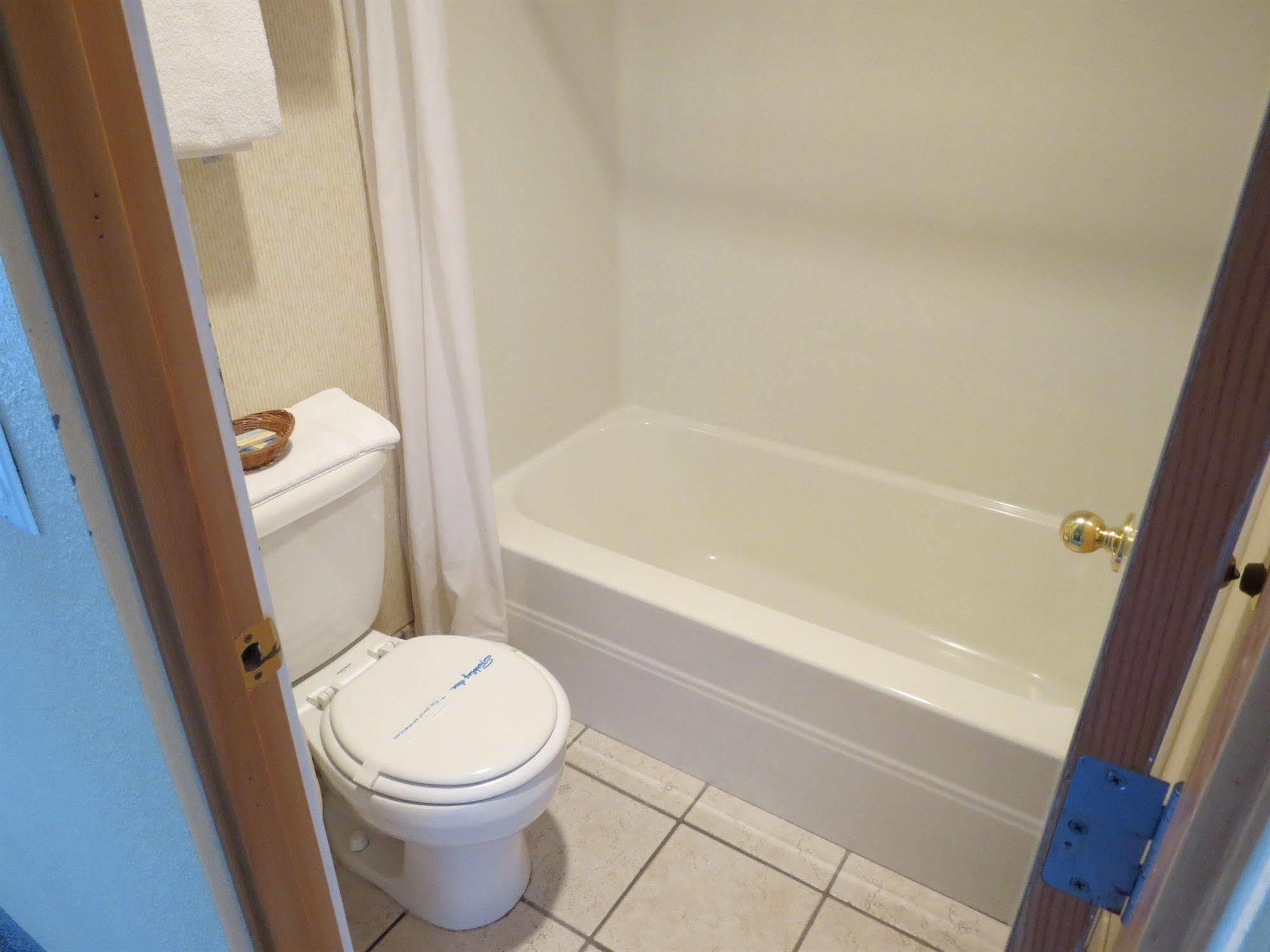 Western Royal Inn Tillamook Εξωτερικό φωτογραφία